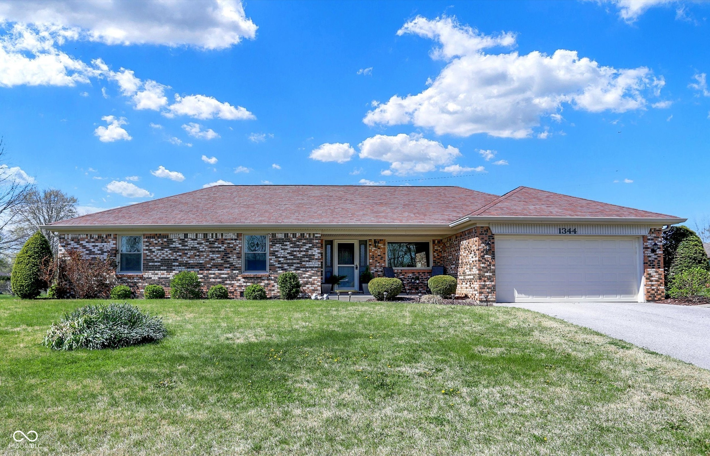 1344 Angela Court Plainfield, IN 46168 - Photo 1 of 41