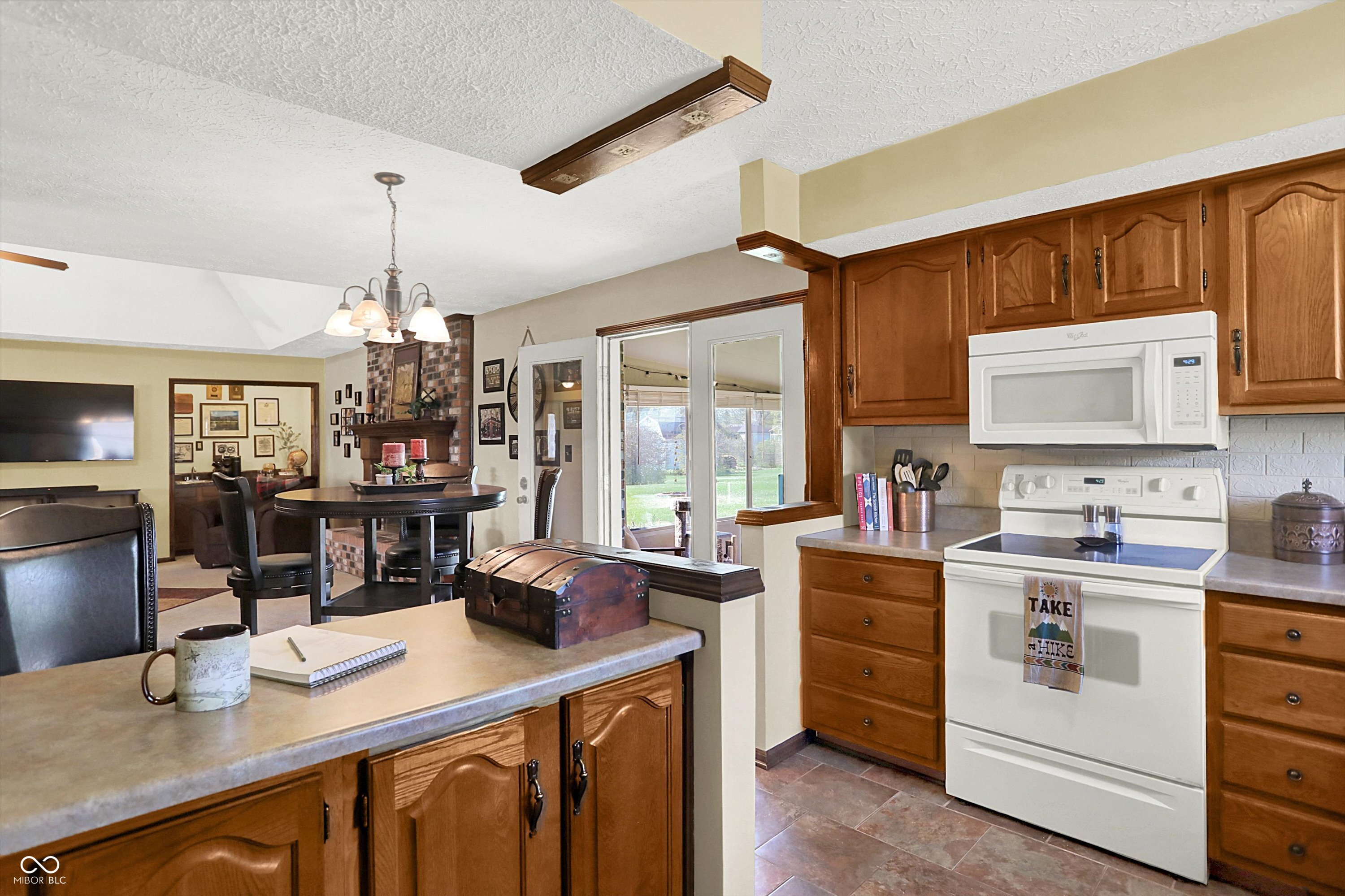 1344 Angela Court Plainfield, IN 46168 - Photo 11 of 41