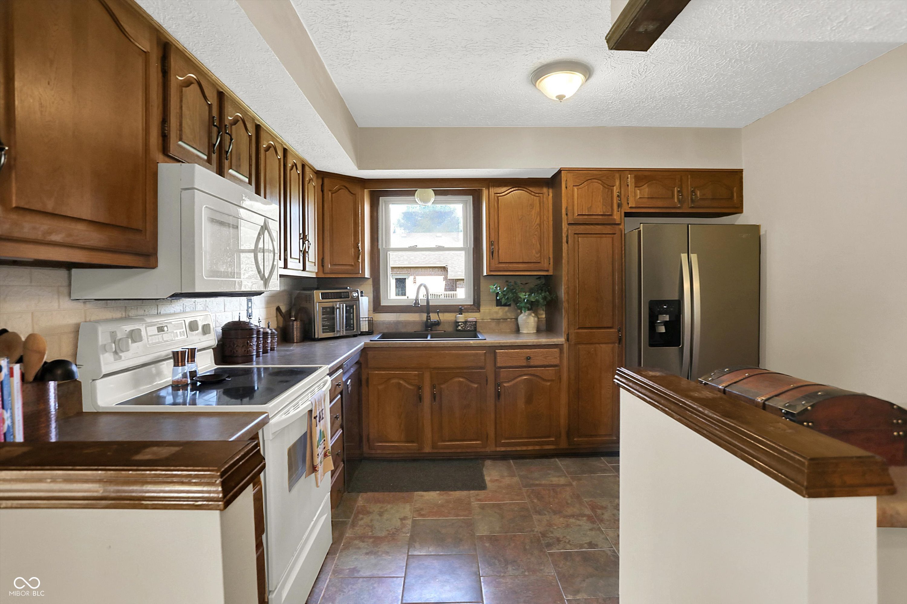 1344 Angela Court Plainfield, IN 46168 - Photo 14 of 41