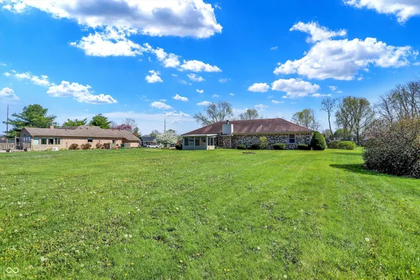 $325,000 | 1344 Angela Court, Plainfield, IN 46168