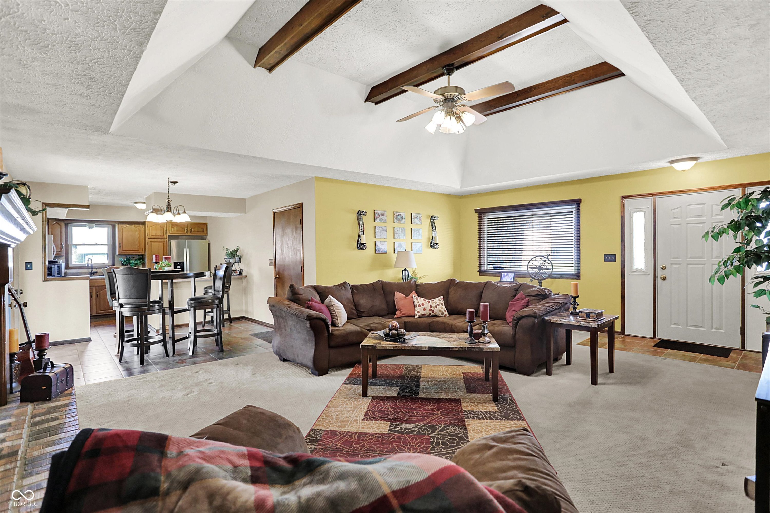 1344 Angela Court Plainfield, IN 46168 - Photo 5 of 41