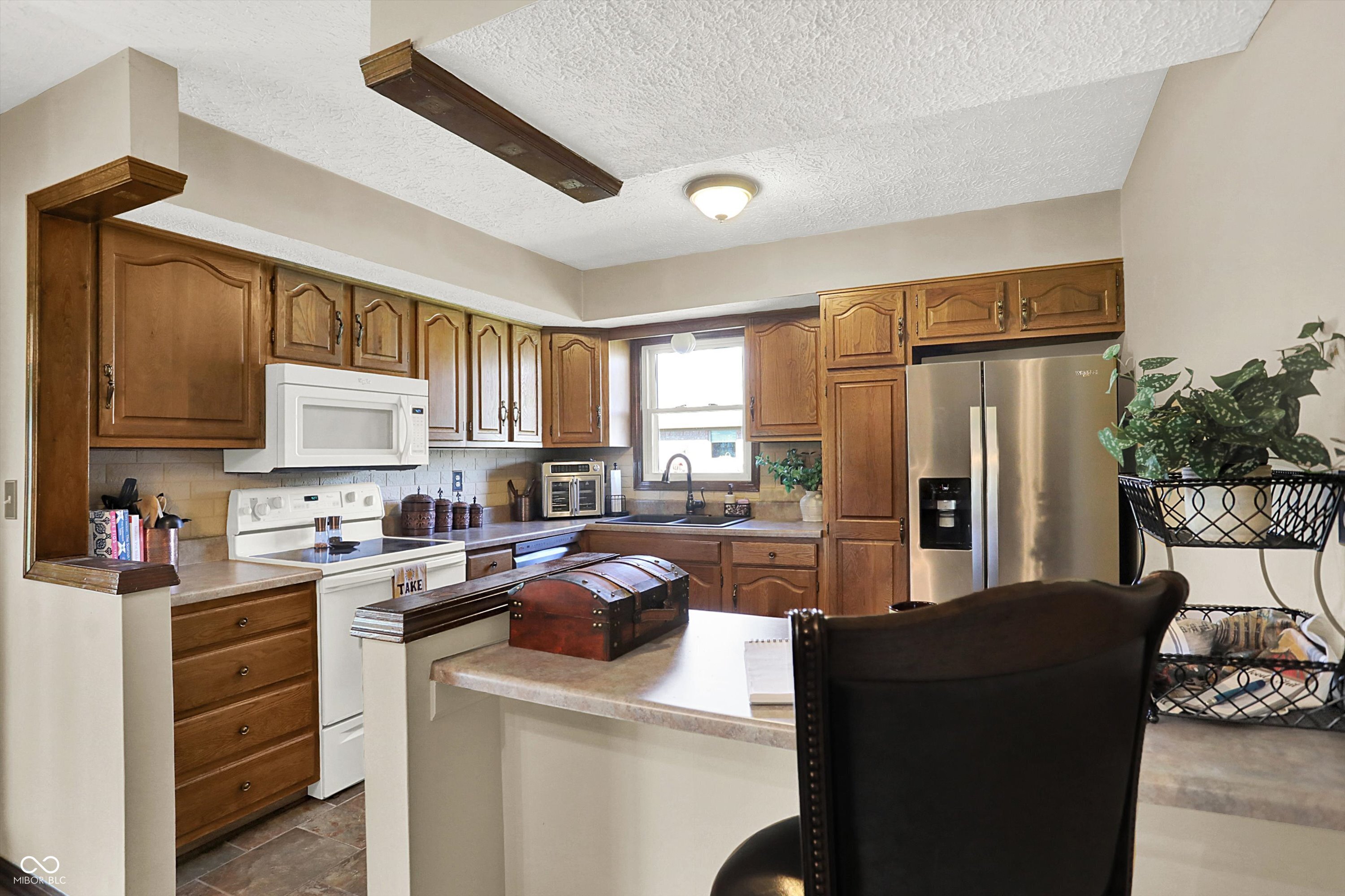 1344 Angela Court Plainfield, IN 46168 - Photo 10 of 41