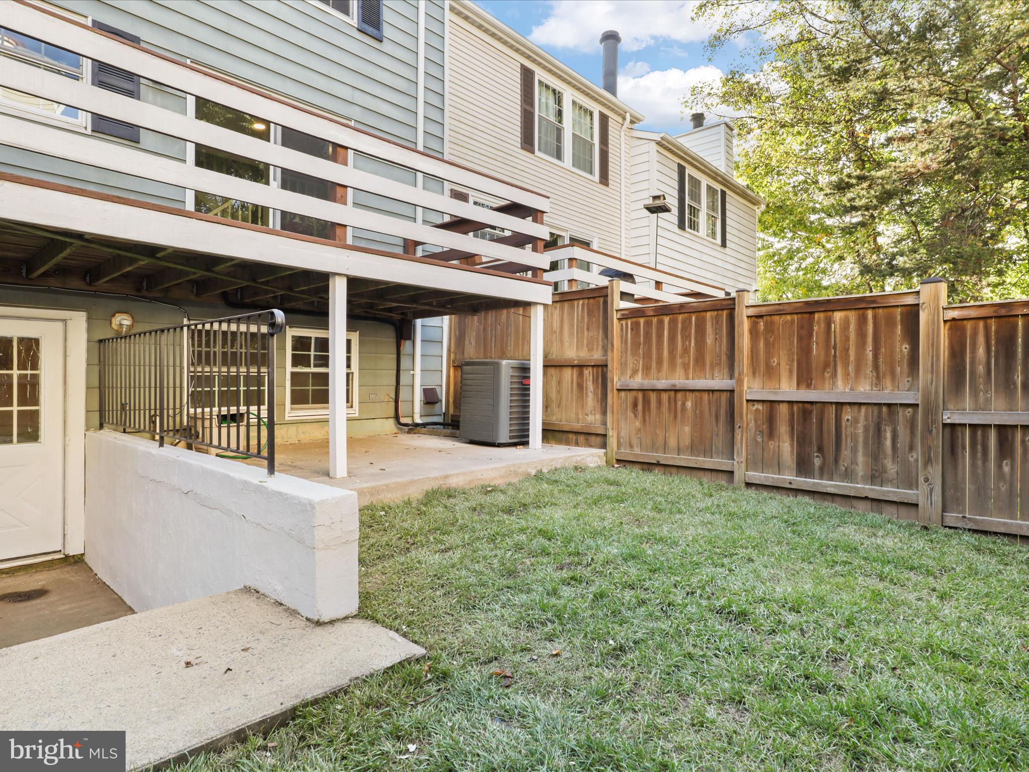 11792 Bayfield Court Reston, VA 20194 - Photo 29 of 45 Gallery Image 29