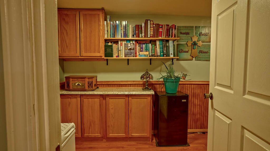 1201 Gatewood Road Fayetteville, WV 25840 - Photo 28 of 43 Gallery Image 28
