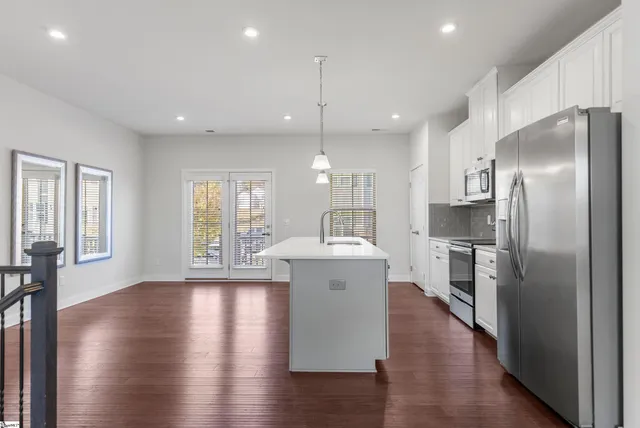 $2,295 | 23 Itasca Drive, Greenville, SC 29609