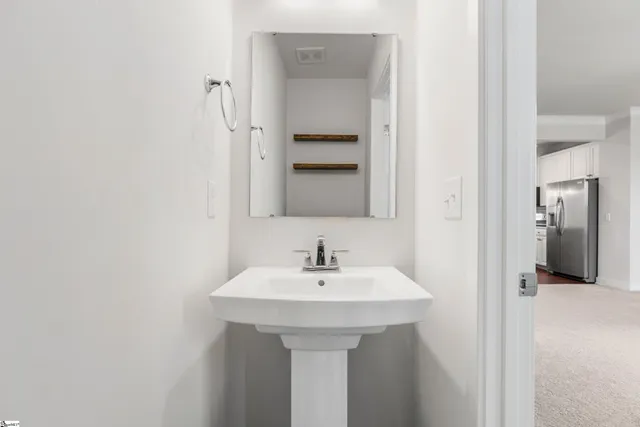 $2,295 | 23 Itasca Drive, Greenville, SC 29609