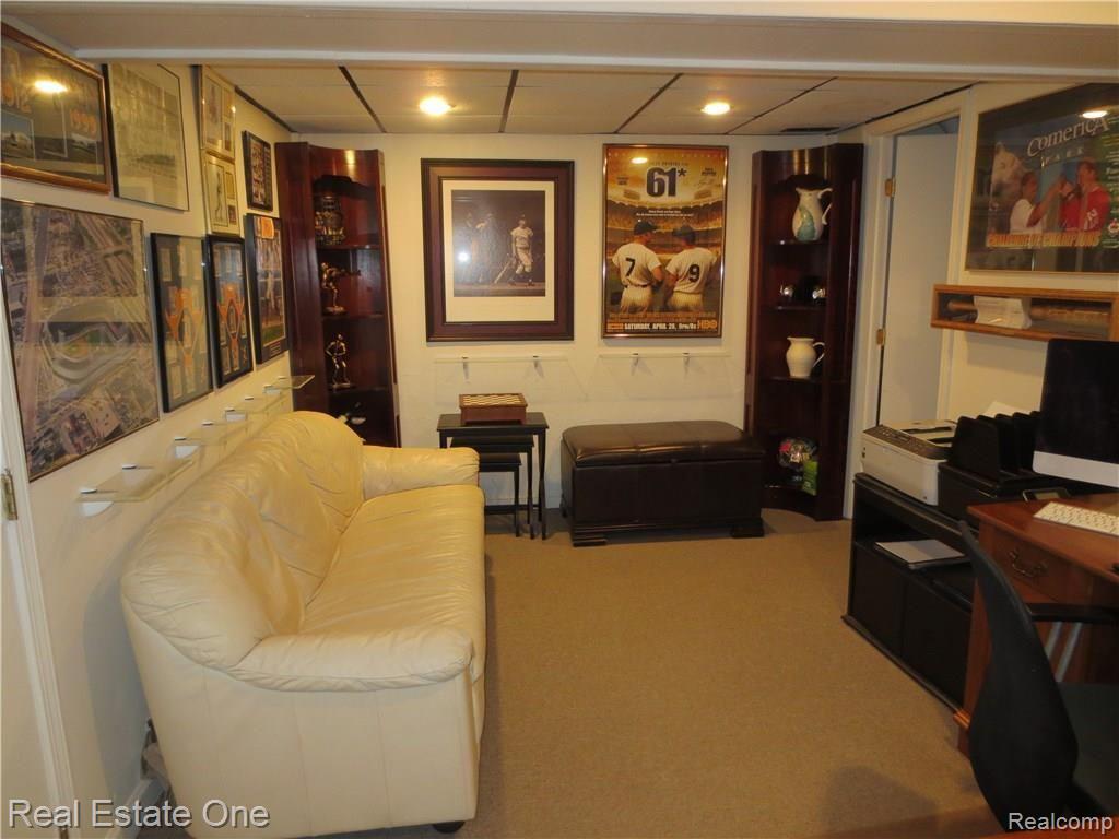 1139 Pine Ridge Court, Unit 150 Rochester Hills, MI 48306 - Photo 25 of 40