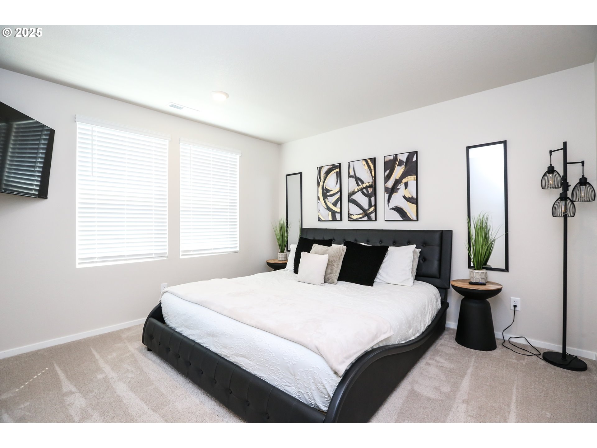 2685 V Street Springfield, OR 97477 - Photo 12 of 22 a bedroom with a bed and window