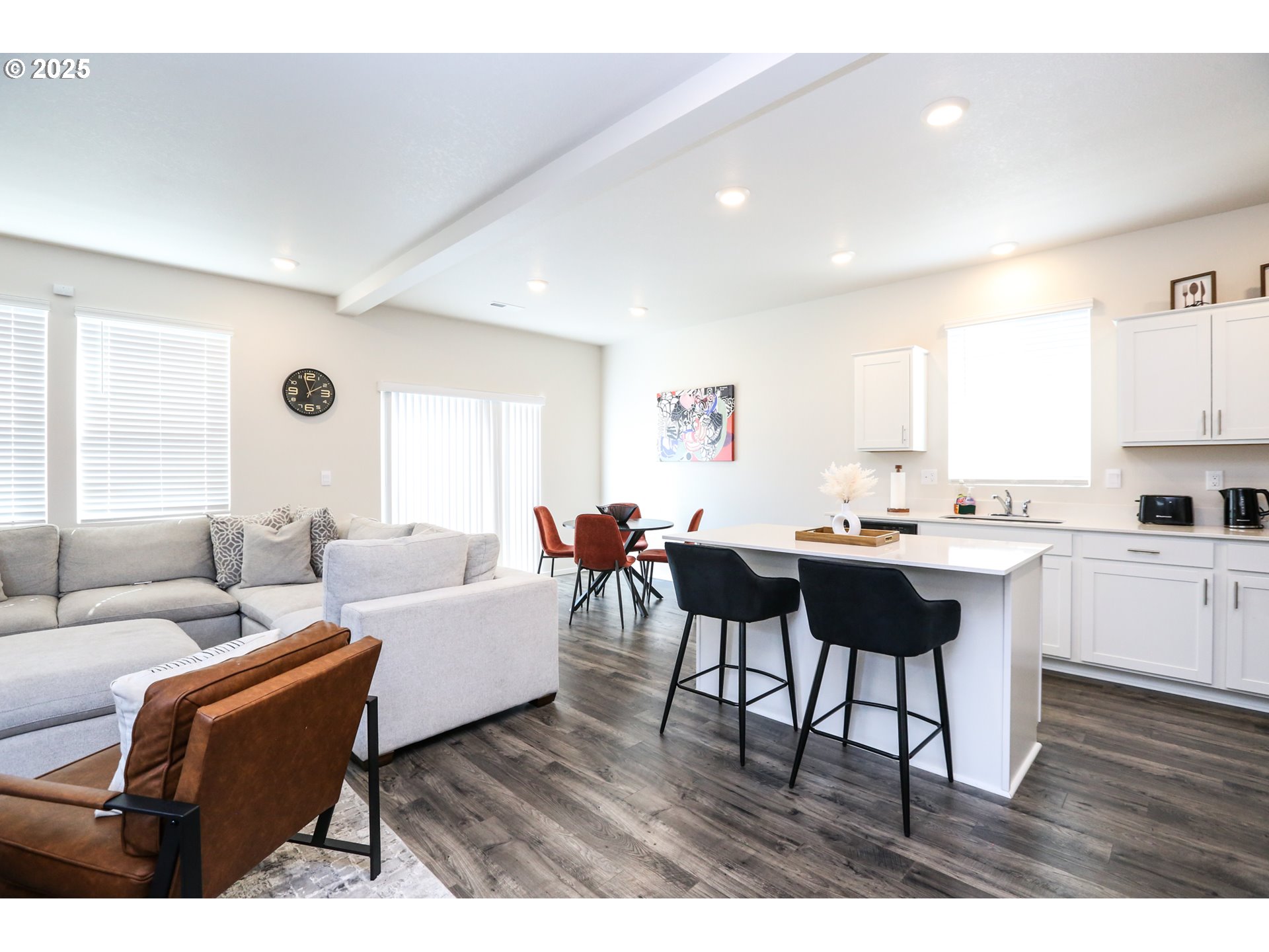 2685 V Street Springfield, OR 97477 - Photo 8 of 22 a living room with furniture a wooden floor and a window