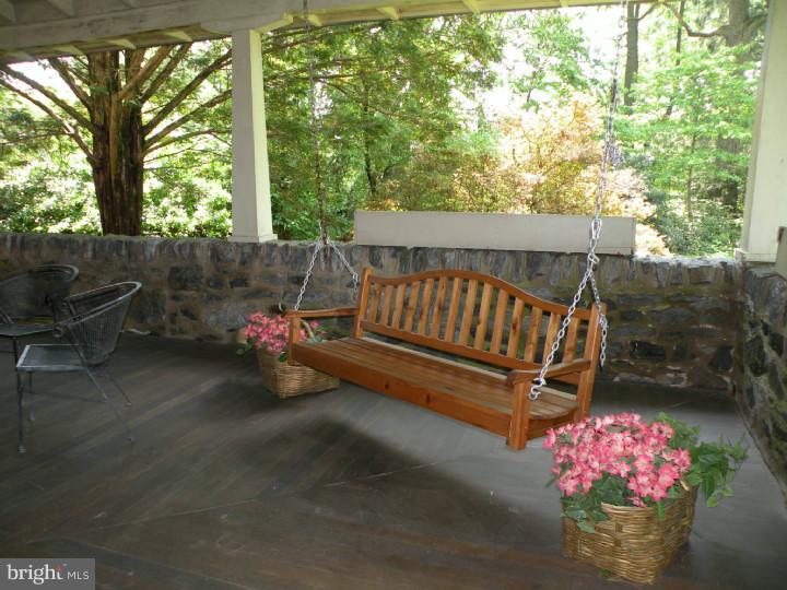 45 Ridge Avenue Morrisville, PA 19067 - Photo 3 of 23 Porch