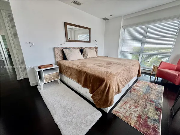 $4,490 | 77 Crandon Boulevard, Unit 10A, Key Biscayne, FL 33149