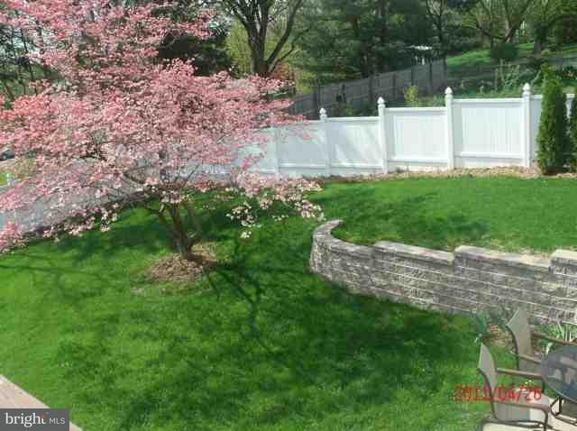 527 Spring House Road Camp Hill, PA 17011 - Photo 17 of 25 Gallery Image 17
