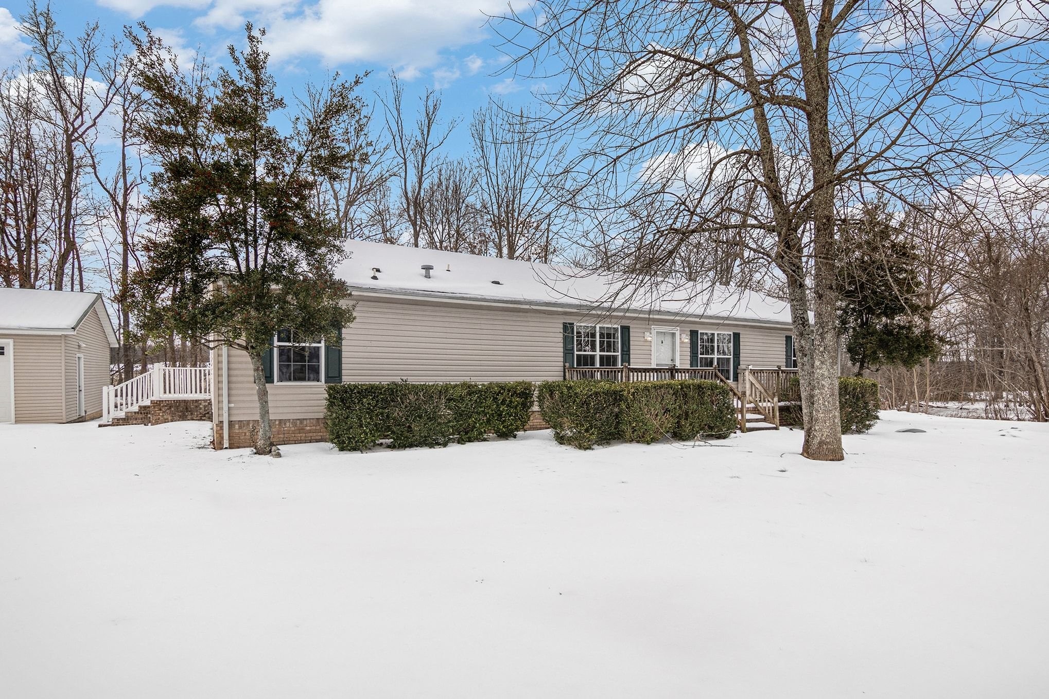 3212 Old Sango Road Clarksville, TN 37043 - Photo 2 of 31