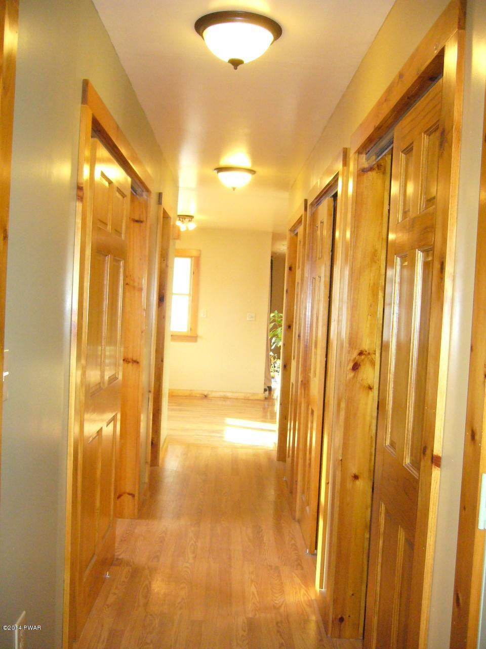 385 Lake Como Rd Lake Lake Como, PA 18437 - Photo 11 of 24