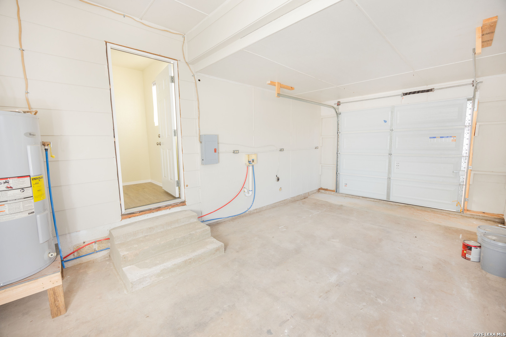 523 A Rossville Road Devine, TX 78016 - Photo 17 of 31 a view of an empty room