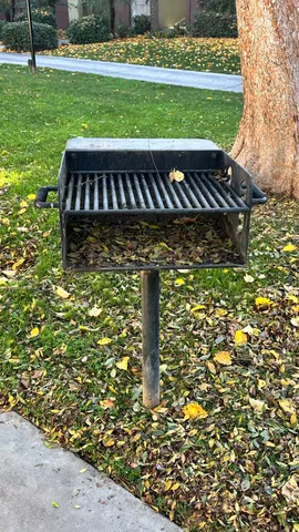 $235,000 | 2881 Huntington Boulevard, Unit 235, Fresno, CA 93721