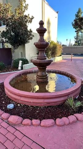 $235,000 | 2881 Huntington Boulevard, Unit 235, Fresno, CA 93721