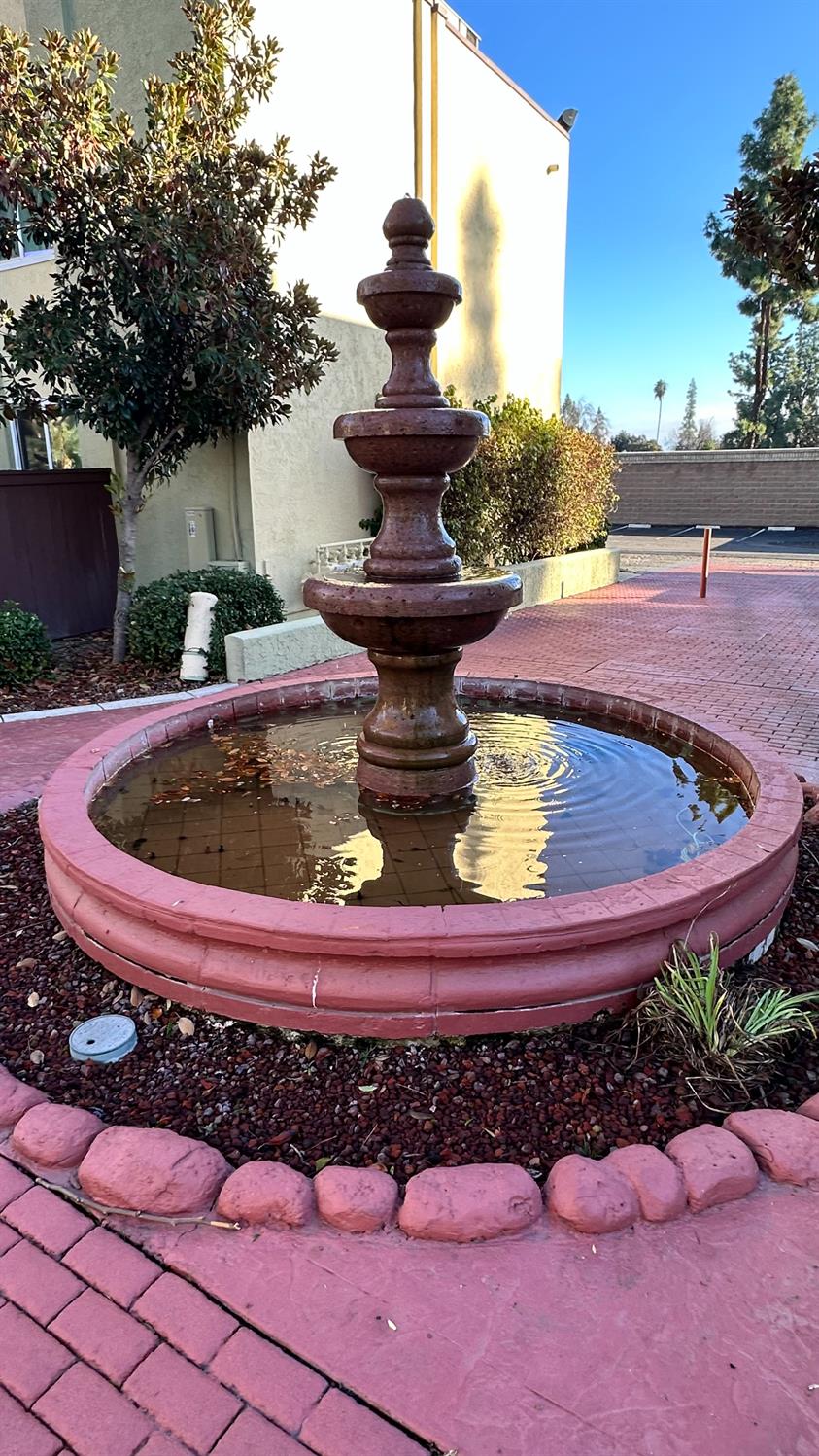 2881 Huntington Boulevard, Unit 235 Fresno, CA 93721 - Photo 29 of 34