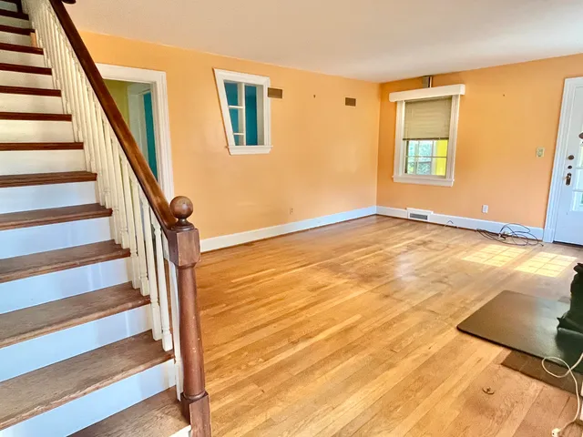 $354,500 | 826 Red Lane, Salem, VA 24153