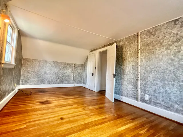 $354,500 | 826 Red Lane, Salem, VA 24153