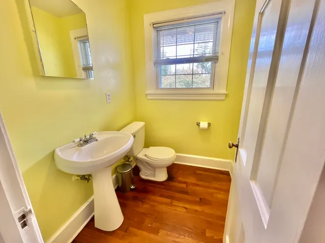 $354,500 | 826 Red Lane, Salem, VA 24153