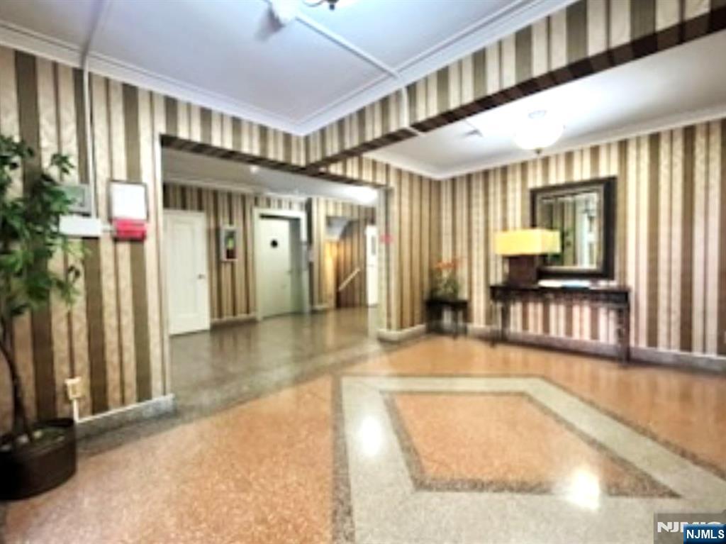 2320 Linwood Avenue, Unit 5C Fort Lee, NJ 07024 - Photo 8 of 10