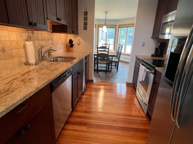 $795,000 | 2 A Townhouse Square, Unit T4, West Dover, VT 05356