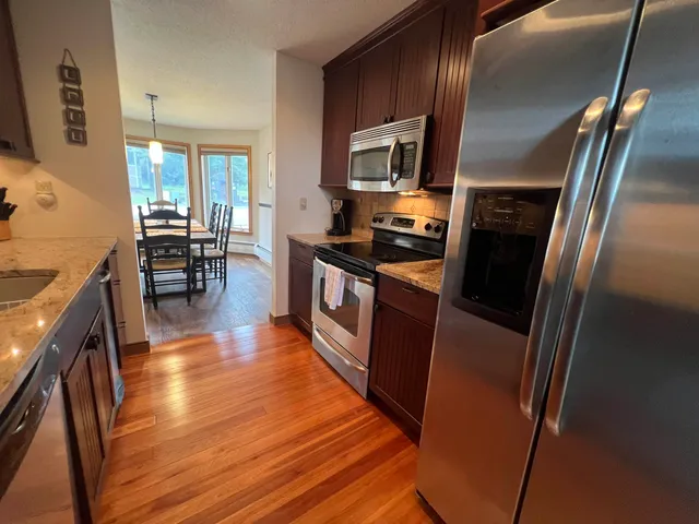 $795,000 | 2 A Townhouse Square, Unit T4, West Dover, VT 05356