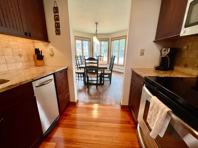 $795,000 | 2 A Townhouse Square, Unit T4, West Dover, VT 05356