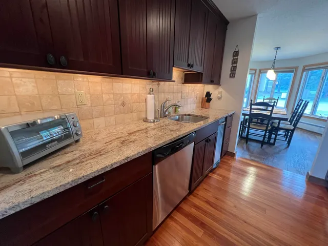 $795,000 | 2 A Townhouse Square, Unit T4, West Dover, VT 05356