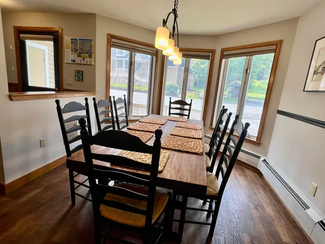 $795,000 | 2 A Townhouse Square, Unit T4, West Dover, VT 05356