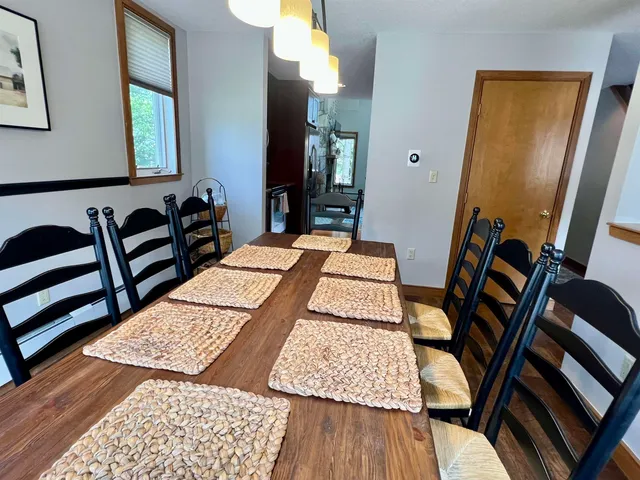 $795,000 | 2 A Townhouse Square, Unit T4, West Dover, VT 05356