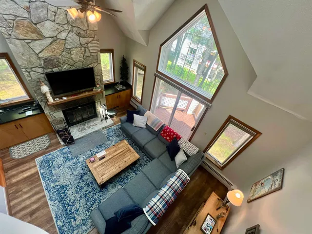 $795,000 | 2 A Townhouse Square, Unit T4, West Dover, VT 05356