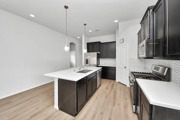 $2,500 | 804 Lake Lacosta Drive, Katy, TX 77493