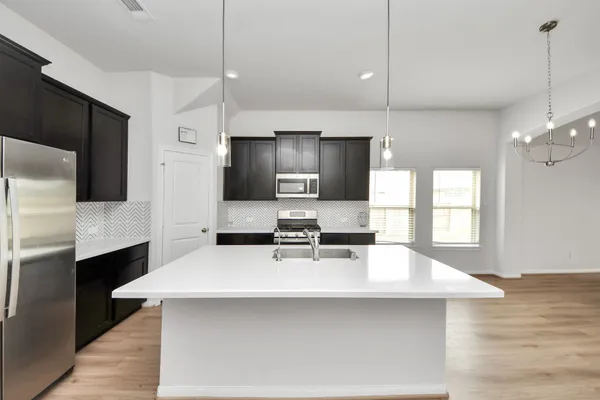 $2,500 | 804 Lake Lacosta Drive, Katy, TX 77493