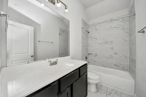 $2,500 | 804 Lake Lacosta Drive, Katy, TX 77493