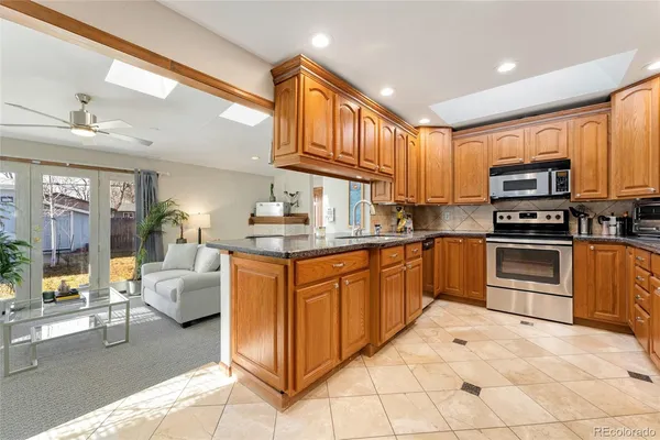 $3,395 | 3741 South Fox Street, Englewood, CO 80110