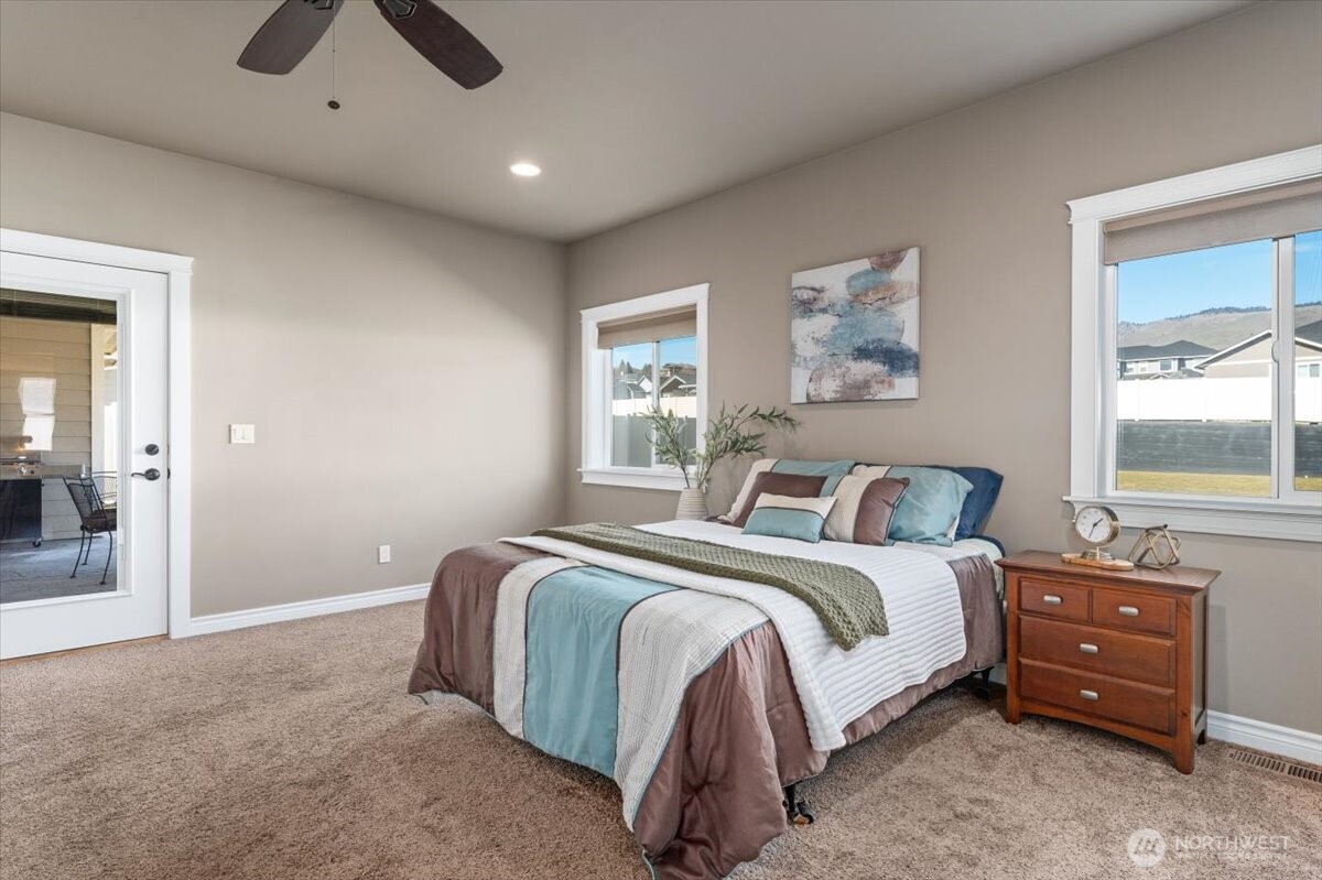 819 Autumn Crest Drive Wenatchee, WA 98801 - Photo 28 of 38