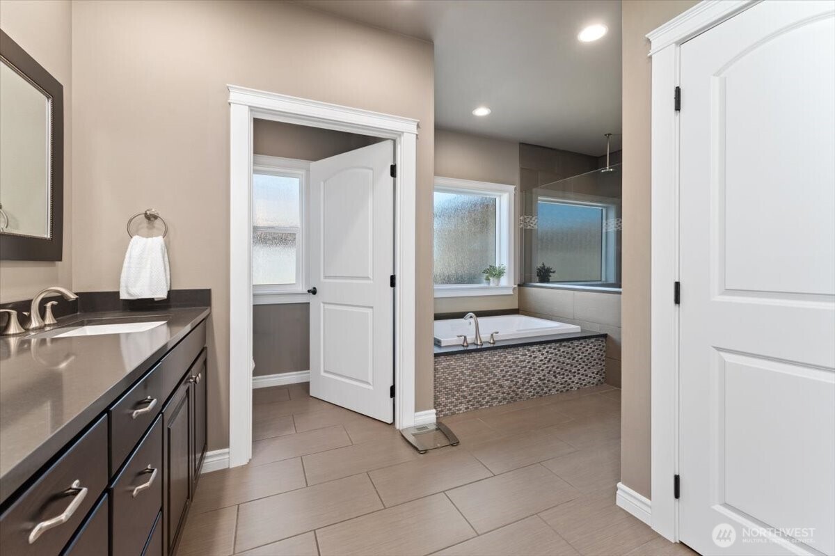 819 Autumn Crest Drive Wenatchee, WA 98801 - Photo 30 of 38