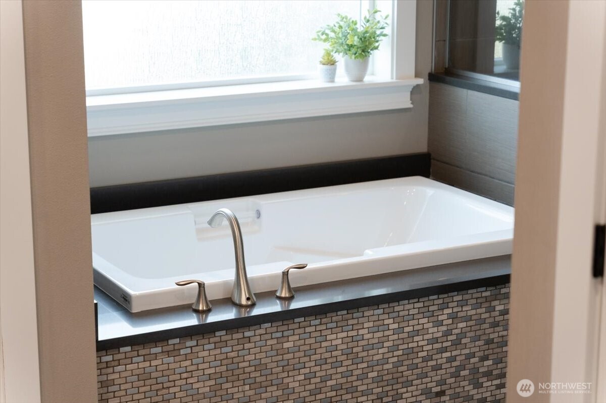 819 Autumn Crest Drive Wenatchee, WA 98801 - Photo 32 of 38