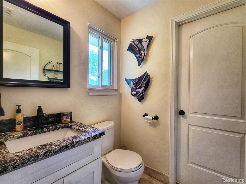 42905 Judd Road Belleville, MI 48111 - Photo 23 of 35