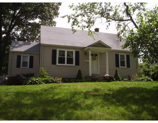 83 Chesterfield Road Northborough, MA 01532 - Photo 1 of 14 Gallery Image 1