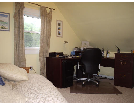 83 Chesterfield Road Northborough, MA 01532 - Photo 14 of 14 Gallery Image 14