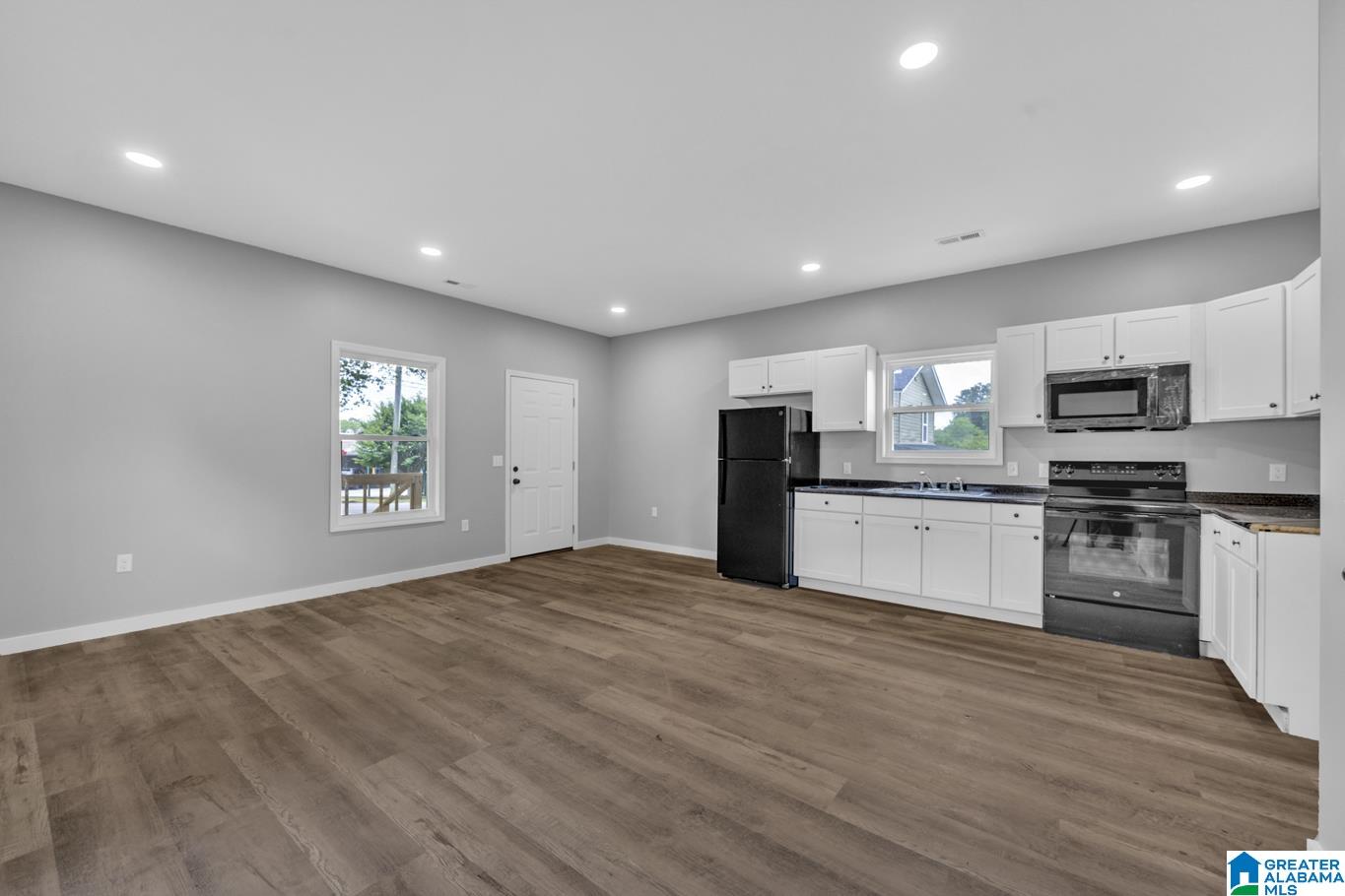 205 Canal Street Oneonta, AL 35121 - Photo 4 of 18