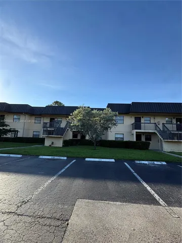 $248,000 | 142 Northwest 91st Avenue, Unit 104, Pembroke Pines, FL 33024