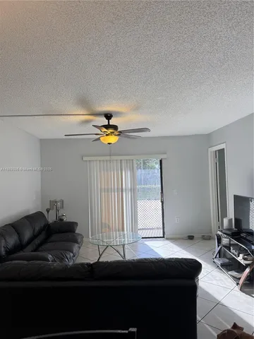 $248,000 | 142 Northwest 91st Avenue, Unit 104, Pembroke Pines, FL 33024