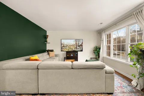 $765,000 | 1636 South Taylor Street, Arlington, VA 22204