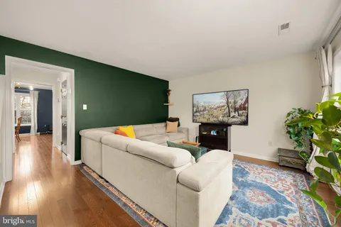 $765,000 | 1636 South Taylor Street, Arlington, VA 22204