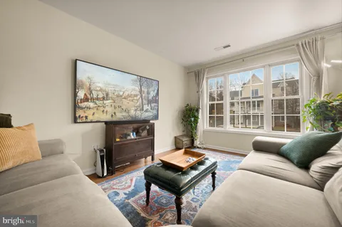 $765,000 | 1636 South Taylor Street, Arlington, VA 22204