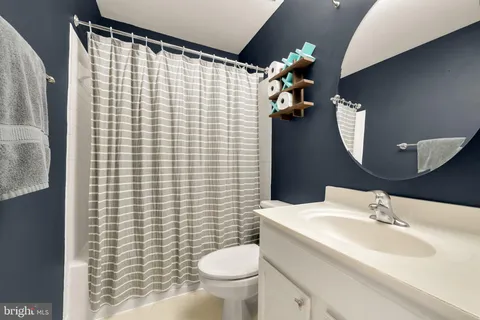 $765,000 | 1636 South Taylor Street, Arlington, VA 22204